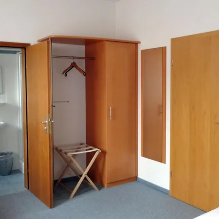 Pensionschilling Penzion Grasbrunn